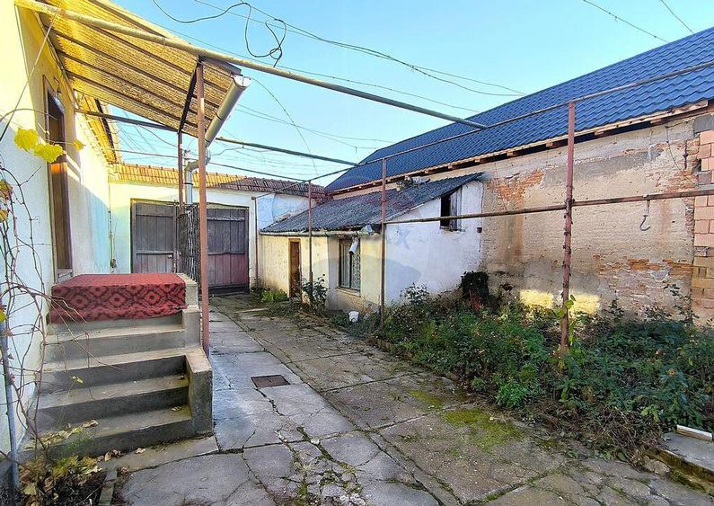 Casa 3 camere si 1400 mp teren in Brateiu - jud. Sibiu - 15