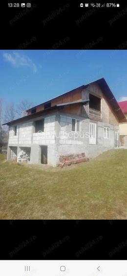 Casa + Teren de vanzare Comarnic 1.200 mp
