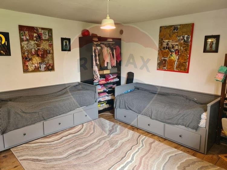 Vanzare casa  4 camere-microferma, cu panouri fotovoltaice - 4