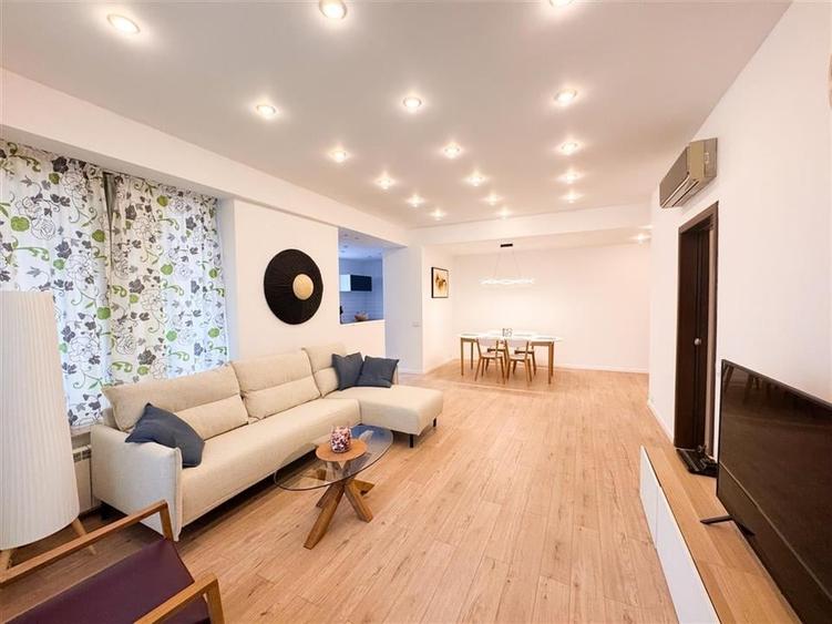 Apartament 3 camere de inchiriat North Area Lake View - 2