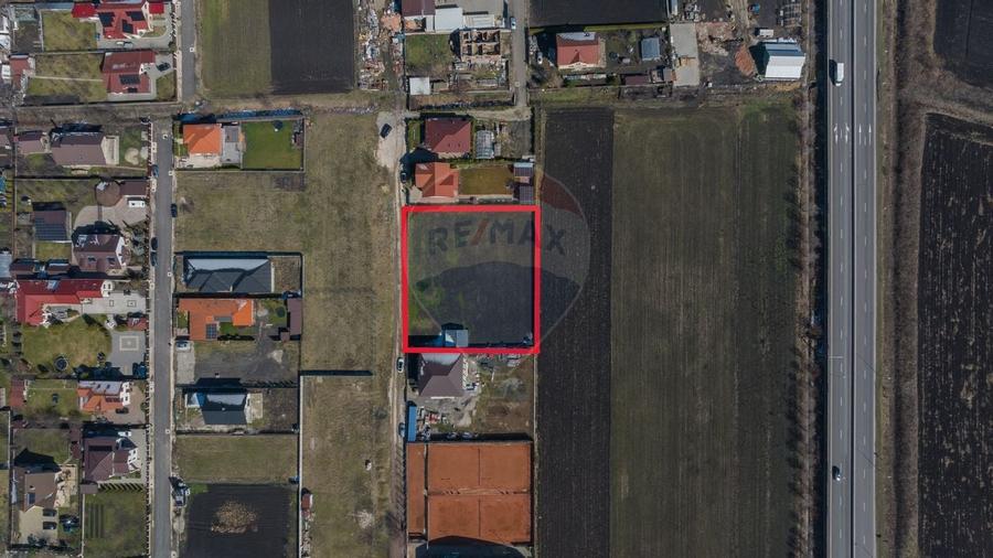 Teren in zona mixta, destinat constructiilor civile si halelor indust. - 3