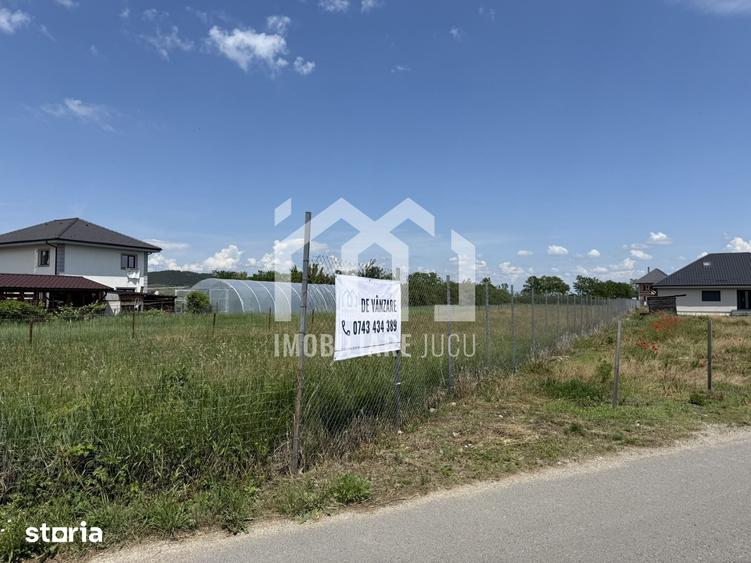 Teren de 1400 mp, în Jucu