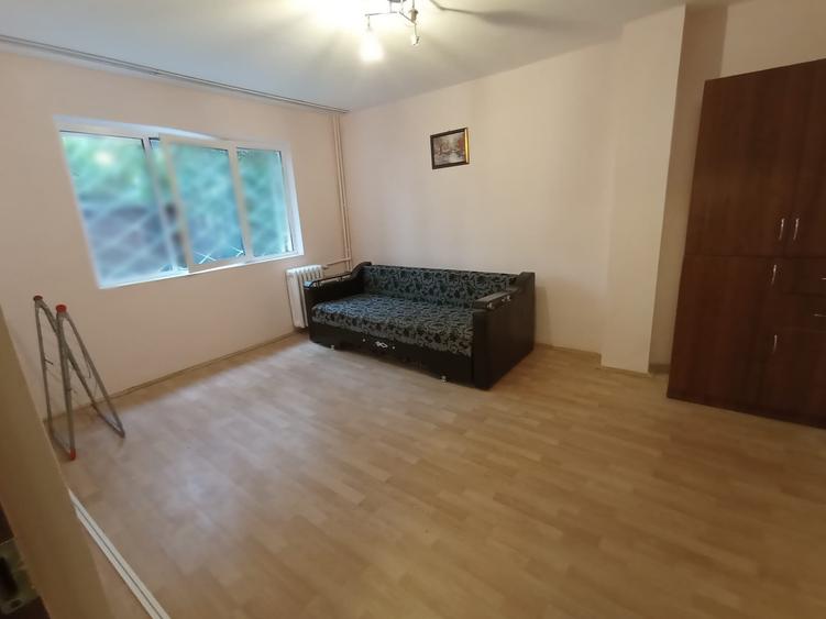 Apartament 1 camera Piata Nicolina! 32mp, Ideal Investitie! - 1