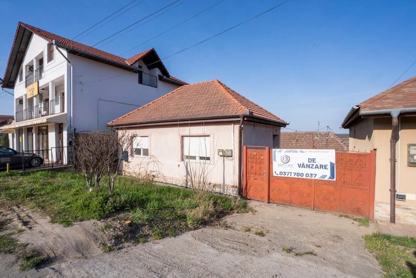 Casǎ de vânzare plan Parter Sânmartin - 1