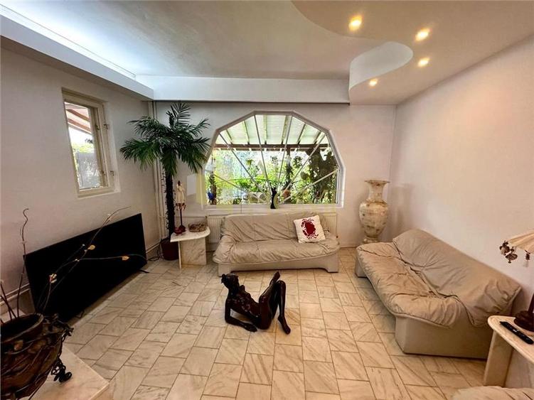 Vanzare casa 6 camere, in Ploiesti, zona centrala - 10