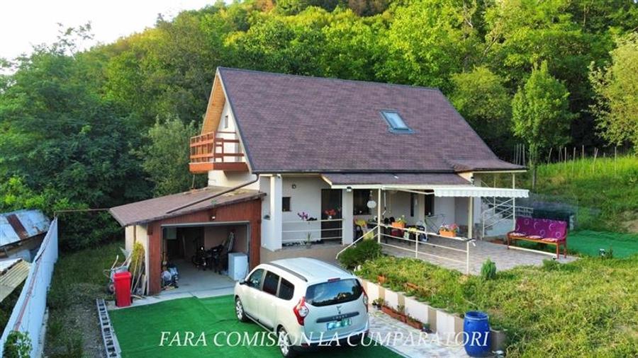 OLANESTI, CASA NOUA, TEREN 1389 MP - 16