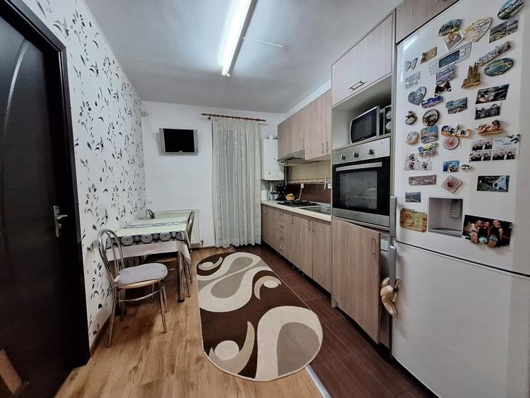 Apartament cu 2 camere, 51 mp, 3 balcoane, zona Eroilor - 5