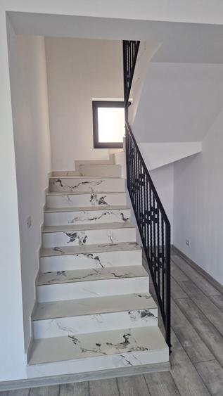 PROPRIETAR-vand casa noua P+M finalizata la cheie,cu finisaje de lux - 2
