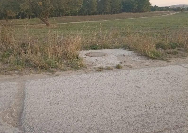 De vanzare teren extravilan langa Arcus - 2