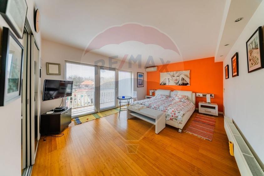 Vilă cu 4 camere de vânzare 921 mp zona Subcetate,Arad - 5