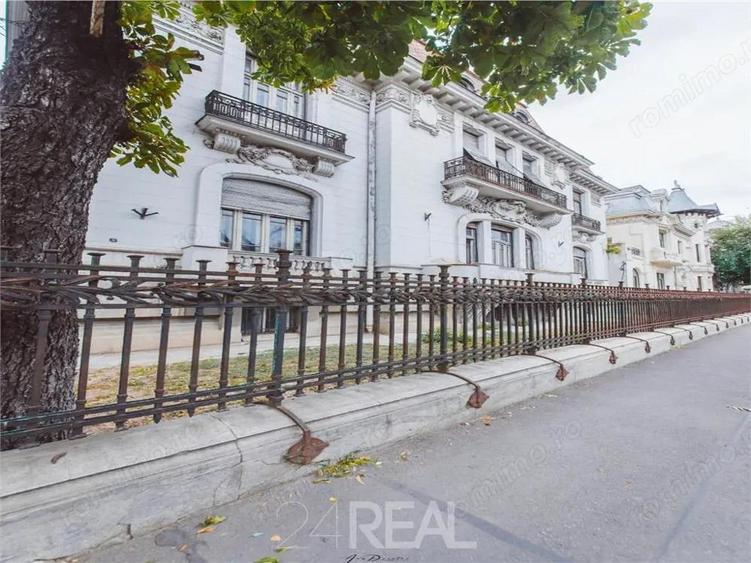 Inchiriere vila interbelica in zona stradala, ultracentrala - 13