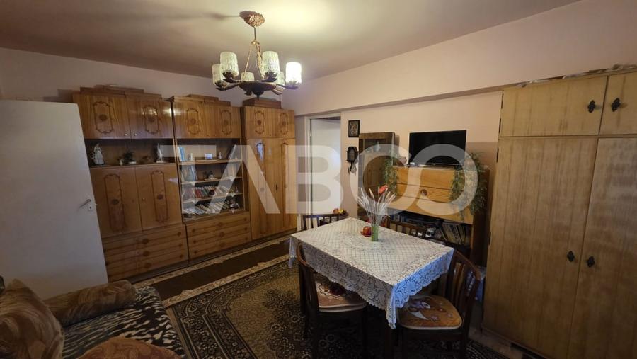 Apartament cu 2 camere de vanzare zona Ciserom - 1