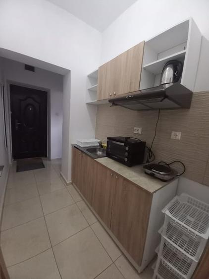Garsonieră semidecomandată, mobilată în Iancului
