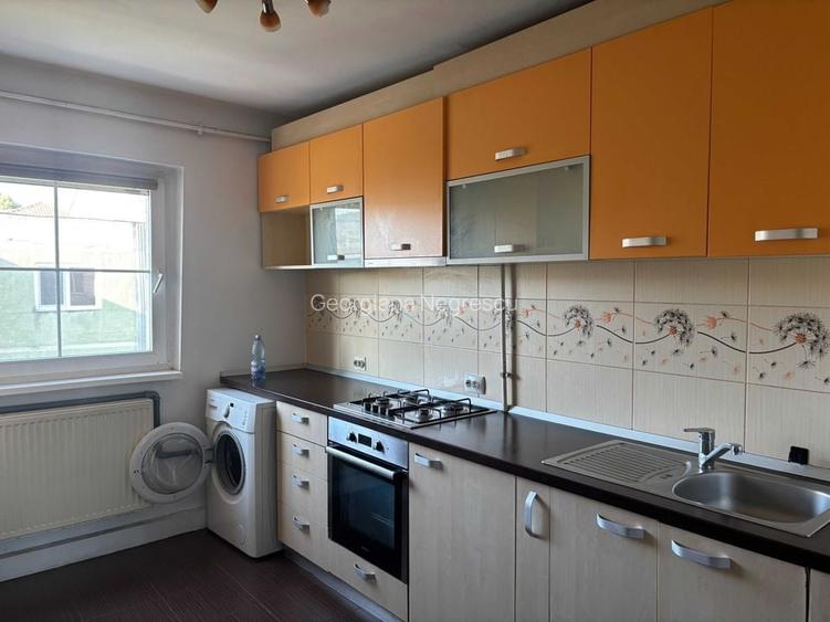 Apartament 2 camere Girocului, centrala proprie Apartament 2 camere Girocului, centrala proprie