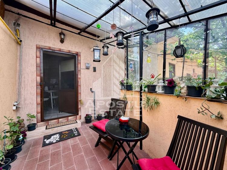 Apartament cu 2 camere si curte de vanzare in Complexul Studentesc - 2