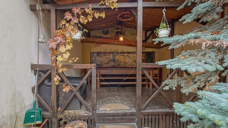 Casa / Vila cu 12 camere de vanzare in zona Astra - 25