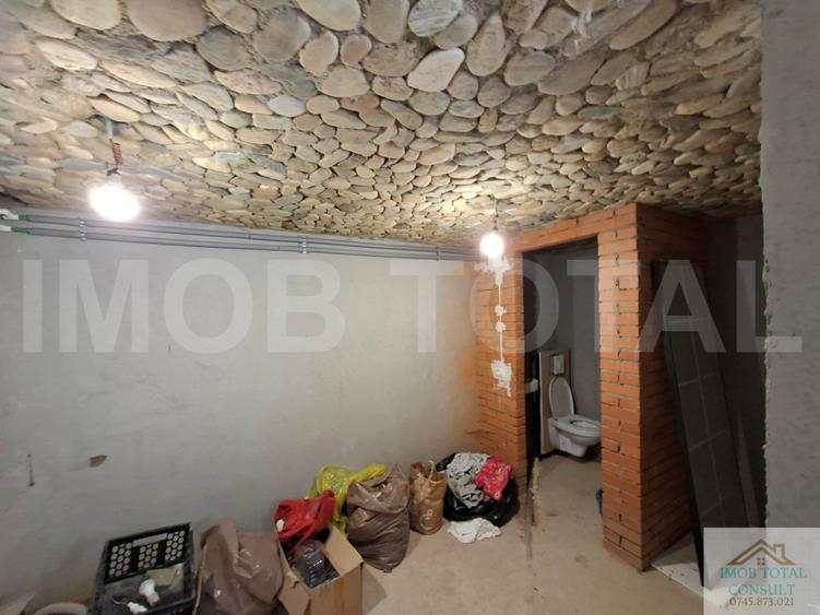 Vila spatioasa Valea Ursului - Bascov, la gri - 3