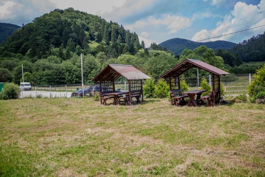 Hotel / Pensiune cu 10 camere de vanzare/Vama Buzaului - 53