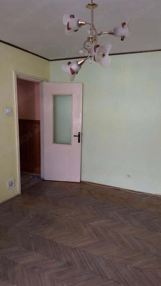 Apartament de vanzare - 9