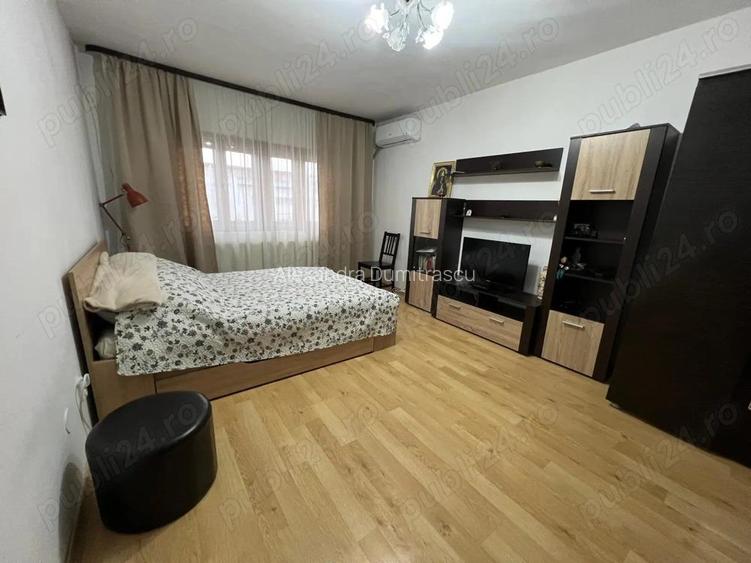 Apartament 2 camere -55 mp- Zona Pia?a Moldovei