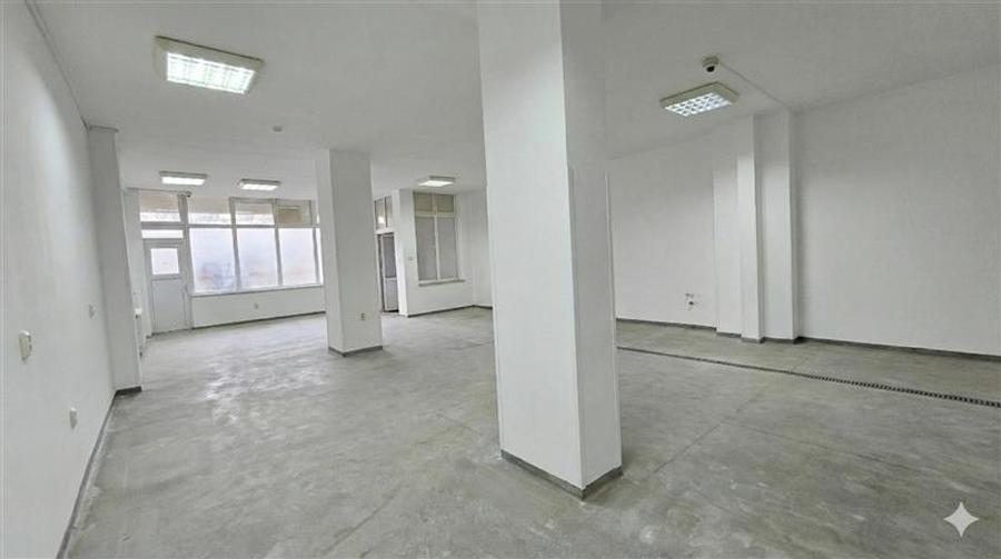 Spatiu Comercial Multifunctional 286mp, 4 parcari, Plopilor, zona Lukoil - 7