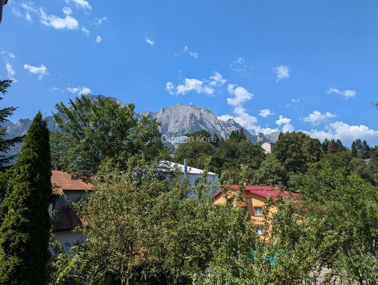 Apartament cu 3 camere in vila de vânzare în Bușteni