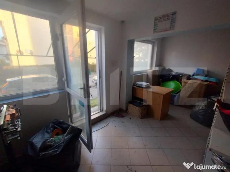 Spatiu de inchiriat cu 2 camere 35mp,parter inalt,oras Nasau - 2