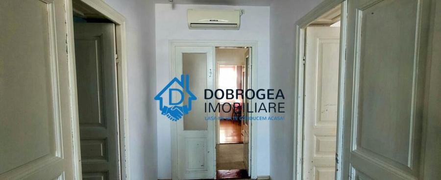 ZONA CENTRALA- CASA LA SOL, SUPRFATA 139 MP, TEREN 646 MP. - 15