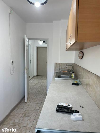 Ghica Tei, chiar la Facultatea de Constructii, bloc reabilitat - 6