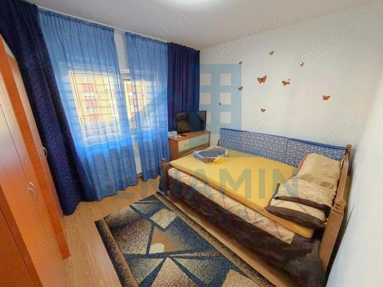 2 Camere-Etaj 3-Centrala termica-Mobilat-Utilat-Bloc 1982-Disponibil - 8