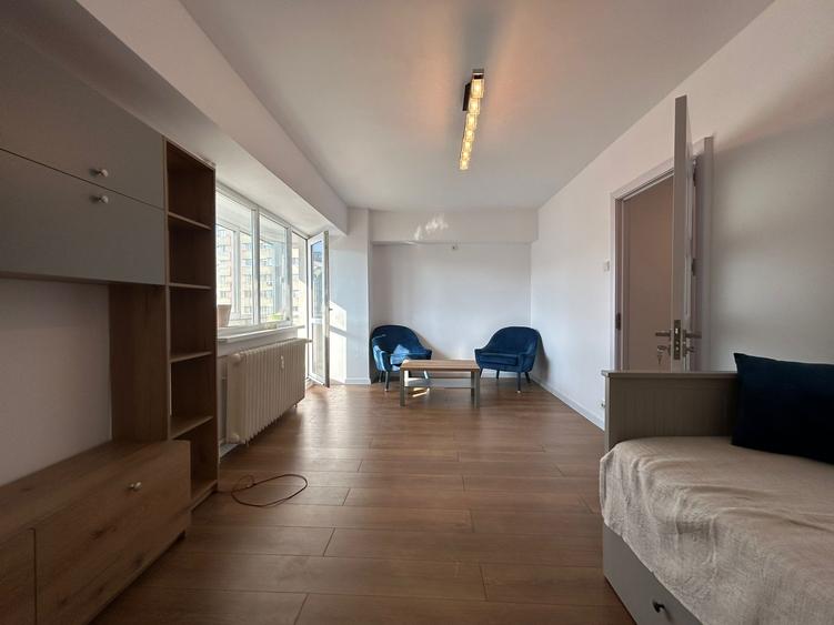 Garsoniera Mega Mall 43 Mp Etaj 4 Bloc 1977 Reabilitat - 1