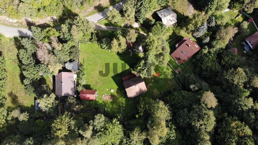 Problema e orașul. Soluția: un pârâu în curtea ta. Rasca/Valea Fericirii - 1