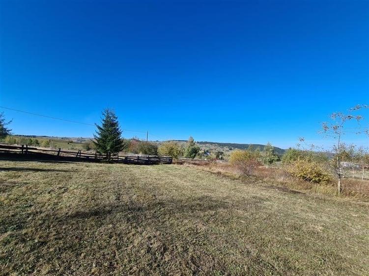 Teren Intravilan,Autorizatie de Construire,4483 mp, situat in Marisel! - 2