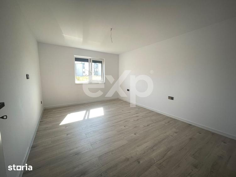 Apartament cu 3 camere decomandat în Trivale