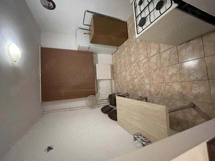 Inchiriez Apartament 1 camera, AEM Timisoara, 250Euro + garantie Negociabil - 1