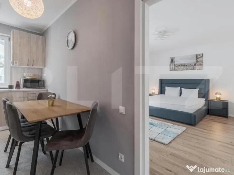 Apartament modern cu 3 camere, central, etaj 1 - 2