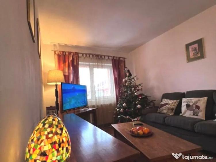 Apartament de 4 camere ( Boxa-Parcare )-Racadau - 1