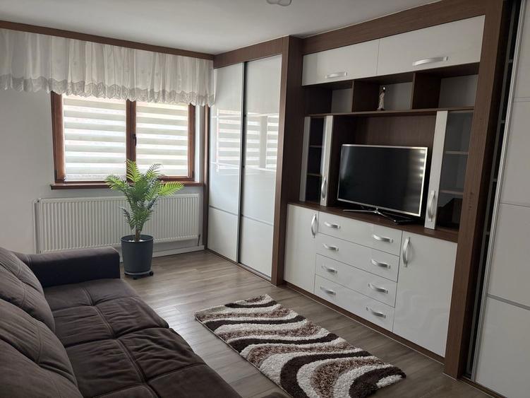 Inchiriez apartament 2 camere in Aleea Parc - 5