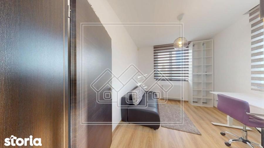 Casa individuala, teren mare, 2 garaje - Sura Mica - 8