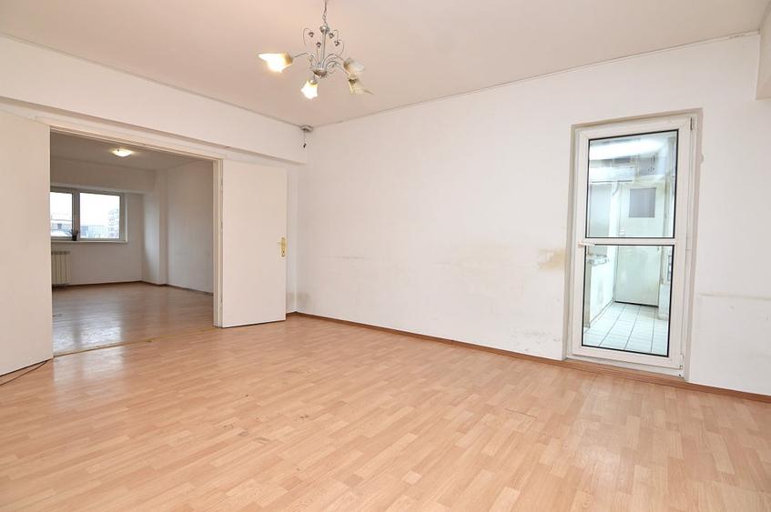 VANZARE APARTAMENT 4 CAMERE PIATA VICTORIEI-SPRING TIME - 1