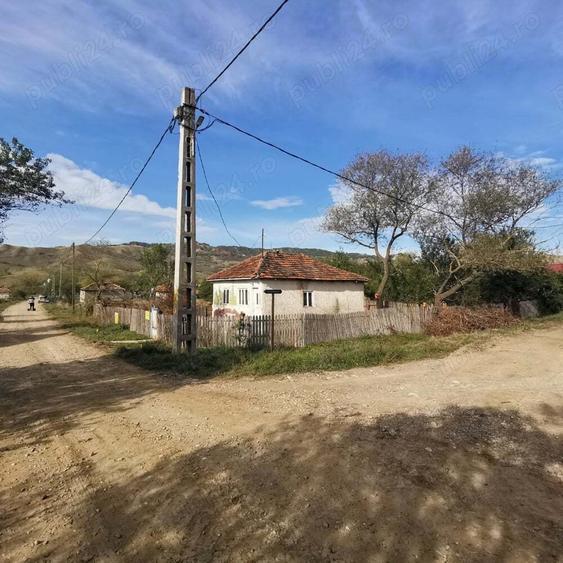 Vand casa sat Paclele, com Berca- Vulcanii noroiosi - 2