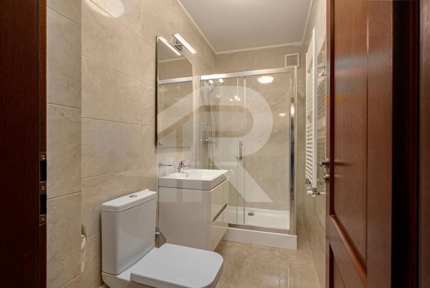 Vila de vanzare in Busteni – 8 dormitoare, vedere directa spre Crucea Caraiman! - 37