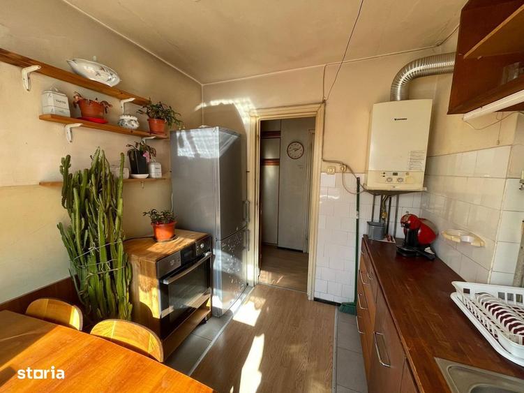 Vand apartament 2 camere zona Lidl, etaj 1 pe Vest + loc parcare - 17