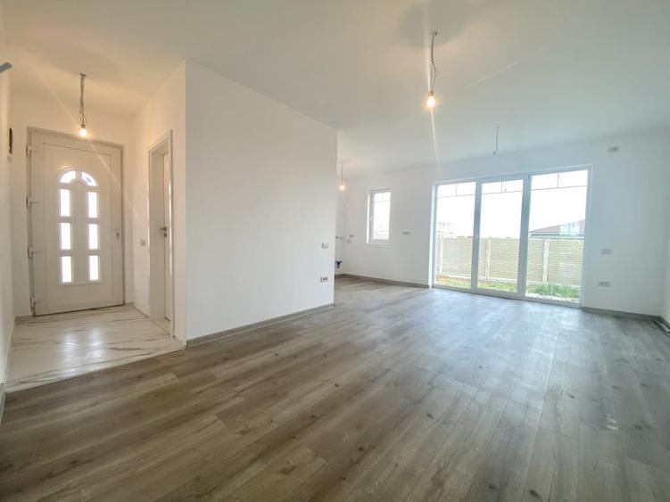 Dezvoltator: Duplex pe Parter cu Master Bedroom - 7