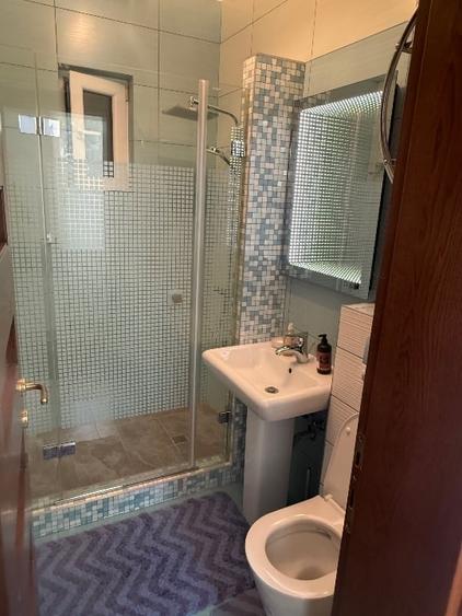 Casă individuală cu 5 camere cu Teren 485 Mp în Zorilor
