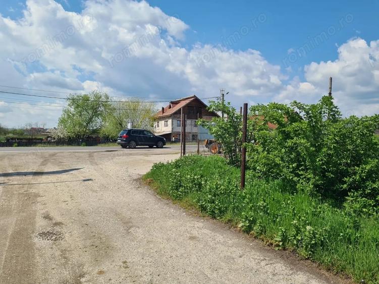 Teren de 5656 mp, în Central