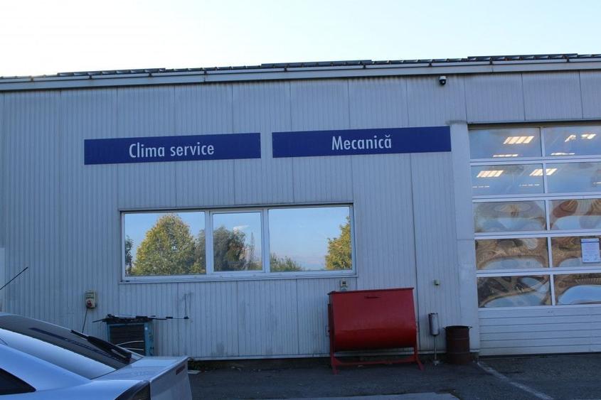 Spațiu industrial, de 1,700 mp, în Central
