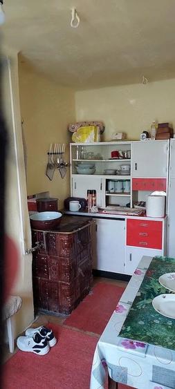 Casă cu 2 camere cu Teren 770 Mp în Murgești