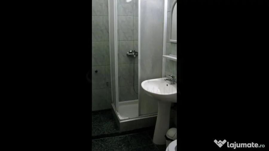 Apartament cu 2 camere decomandat în Obor