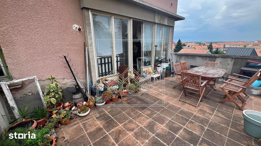 Apartament cu 5 camere în Ștrand